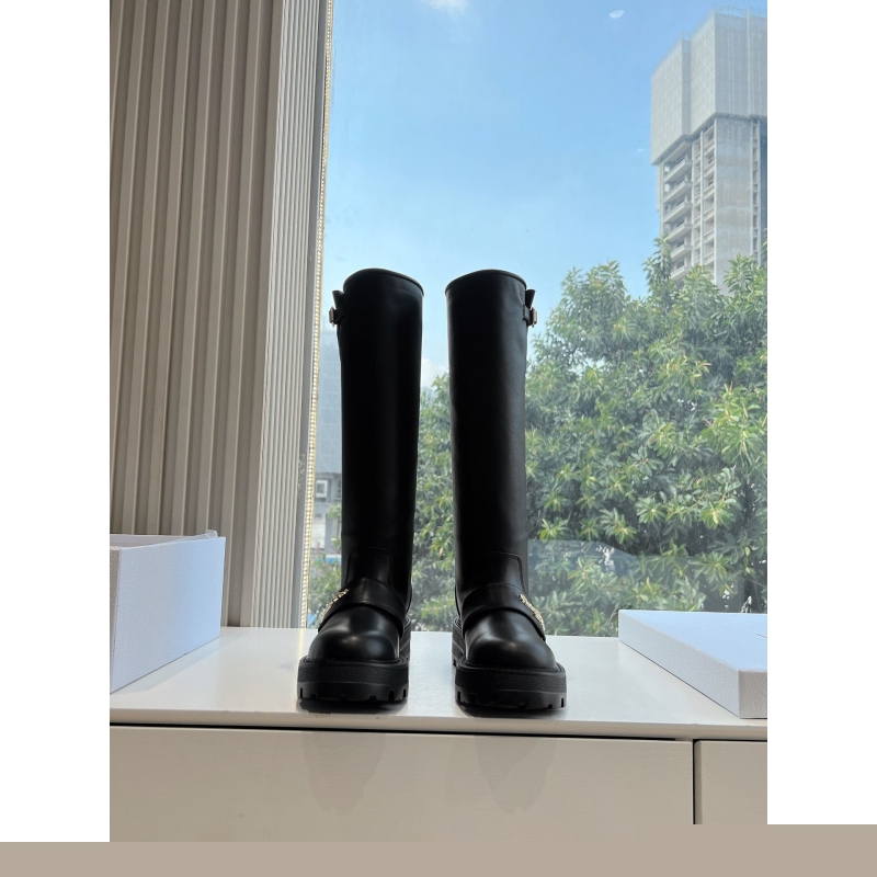 ch**an D*or boots